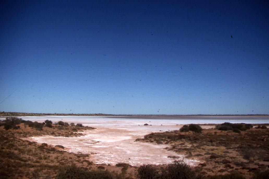  aerodrome lake, 24th of july 1994 on the western end of the canning stock route, western australia 
